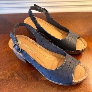 Patricia Navy shoe size 38